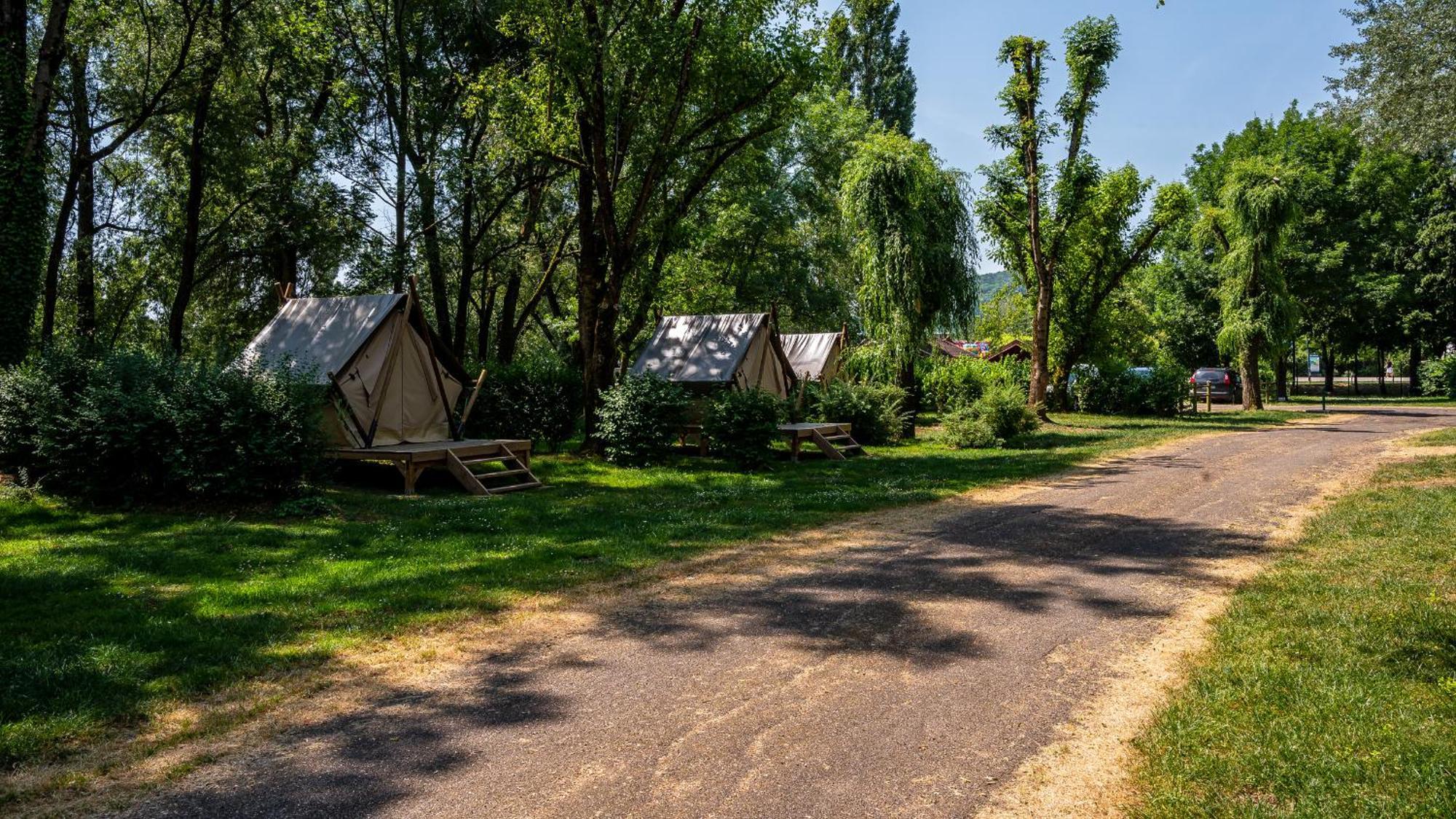 Camping Vesoul Vaivre-et-Montoille Eksteriør billede