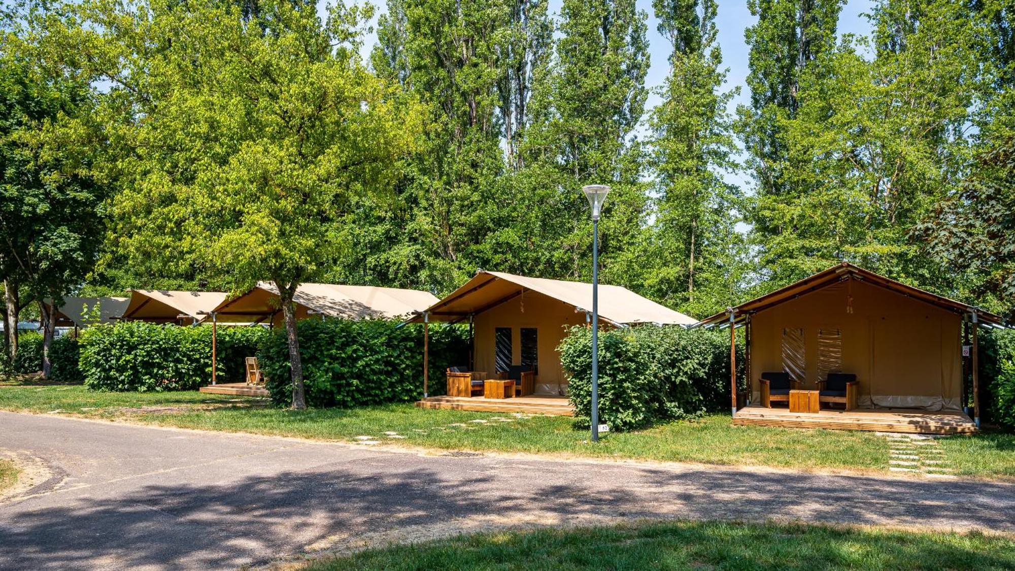 Camping Vesoul Vaivre-et-Montoille Eksteriør billede