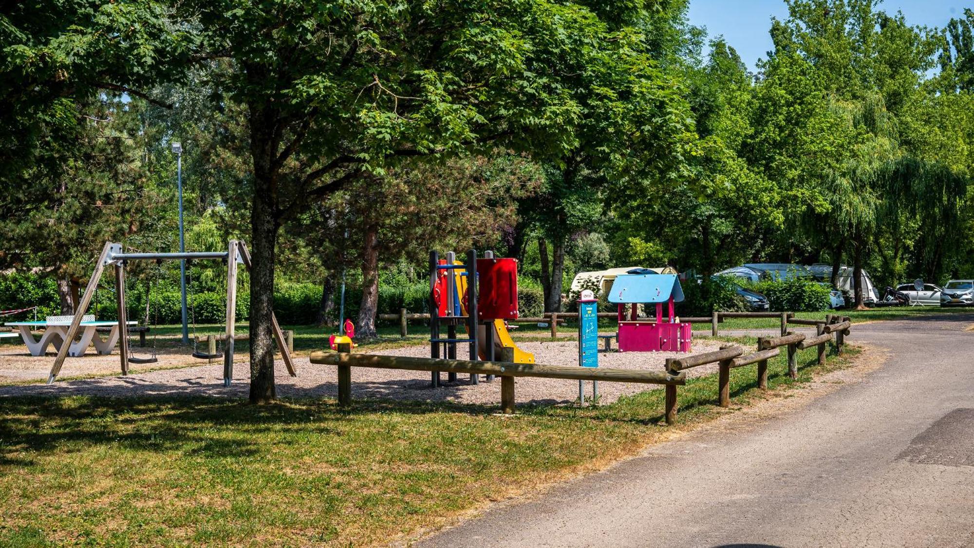 Camping Vesoul Vaivre-et-Montoille Eksteriør billede
